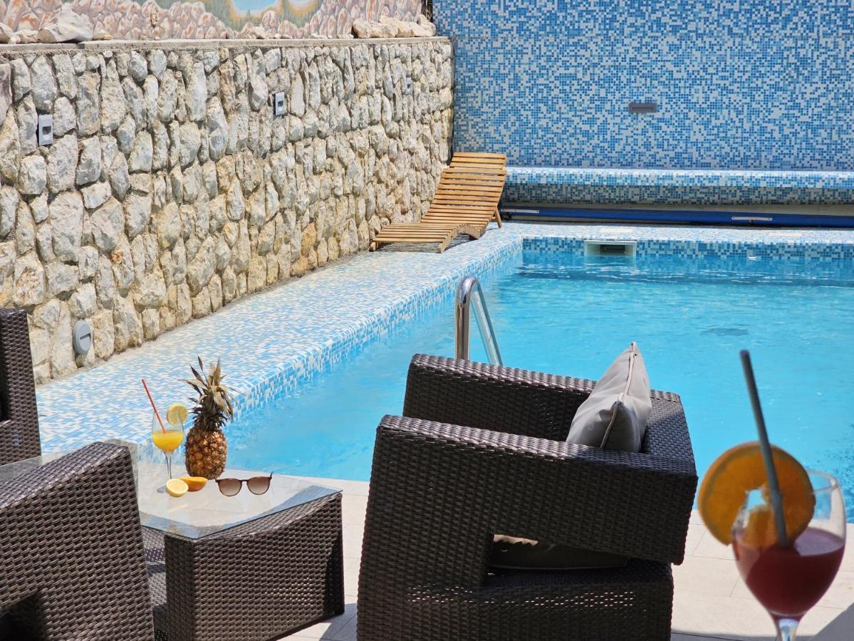 Apartments Gabbiano نوفاليا المظهر الخارجي الصورة